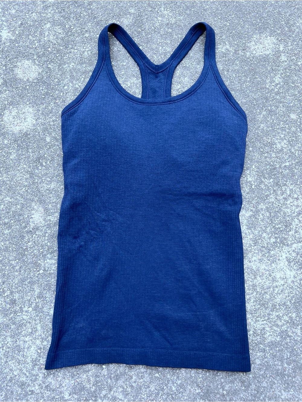 Lululemon Ebb to Street Tank True Navy Built In Bra Top Size 6